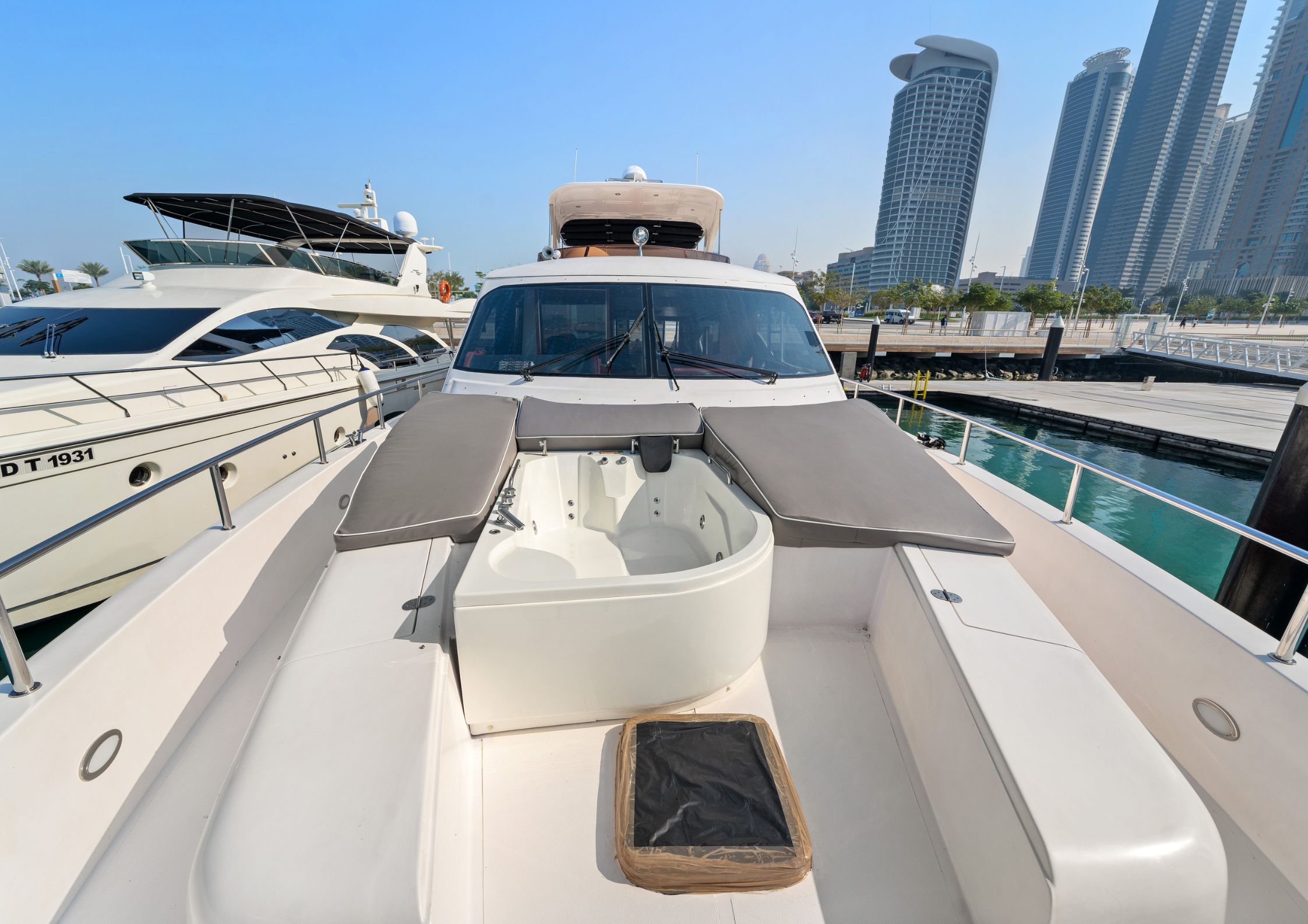 90ft yacht outer deck